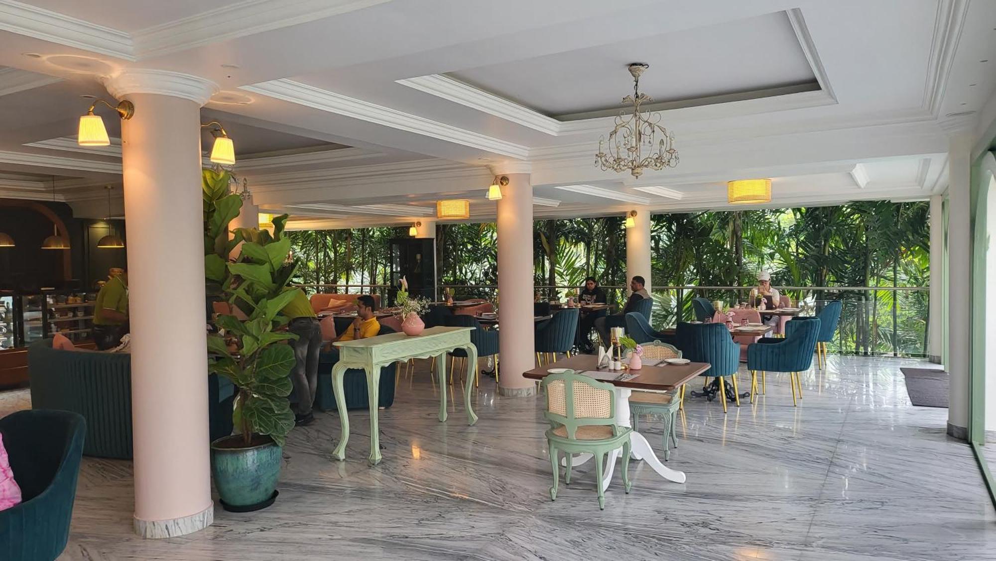 Nambiar Club Bellezea Hotel Kammasandra Eksteriør billede